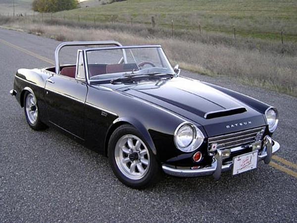 Need advice for exhaust ideas-1967-datsun-roadster-alvin2.jpg
