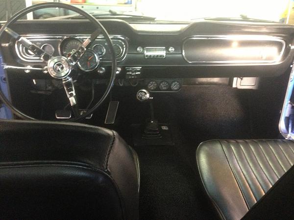 1964 1/2-1970 PICTURE GALLERY Formerly Introduce Yourself and Your Car!-interior.jpg