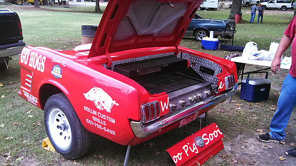 BBQing on the 4th?-mustangbbq1.jpg
