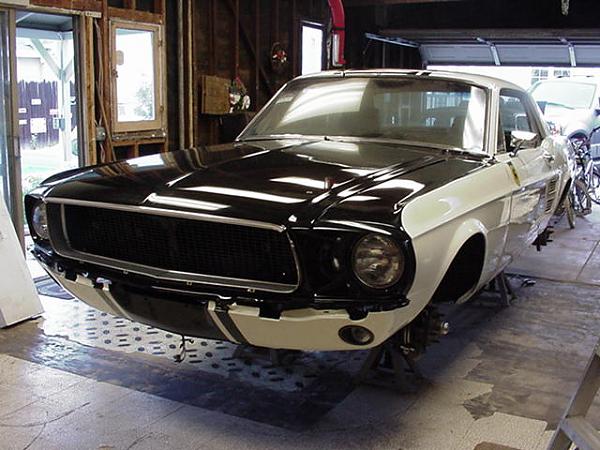 Stang-aholics?-dec0806g.jpg