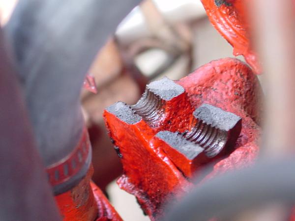 Broken manifold / head on 66 I6-welts-030.jpg