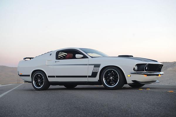 Dream question about dropping classic body on modern chasy-010stang.jpg