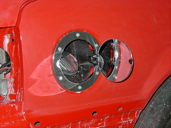 Fox Bullitt Tribute-02-10-26fueldoorclose.jpg