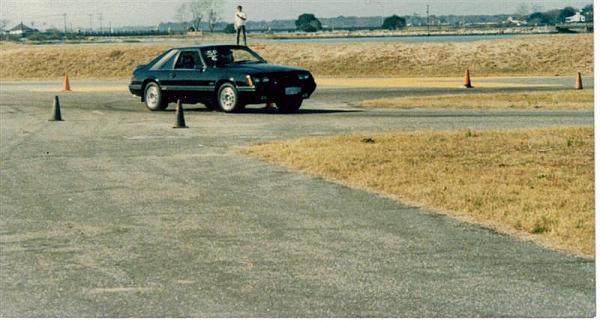 clean 85 GT pics-autox3-medium-.jpg