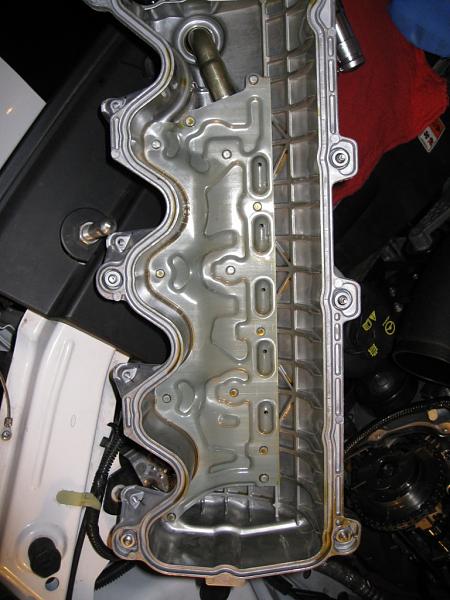 Catch Can Filling Too Fast-cam-cover-inside2.jpg