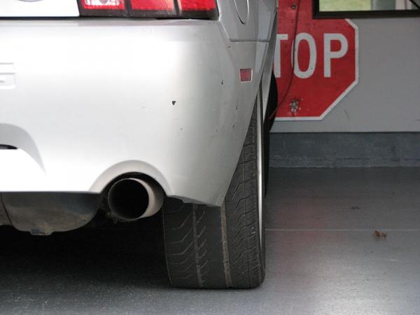 Rear axle questions-img_3020rear-tire.jpg