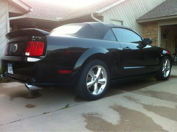 2005-2009 Ford Mustang S-197 Gen 1 Photo Gallery Lets see your latest pics!!!-image-2187074764.jpg