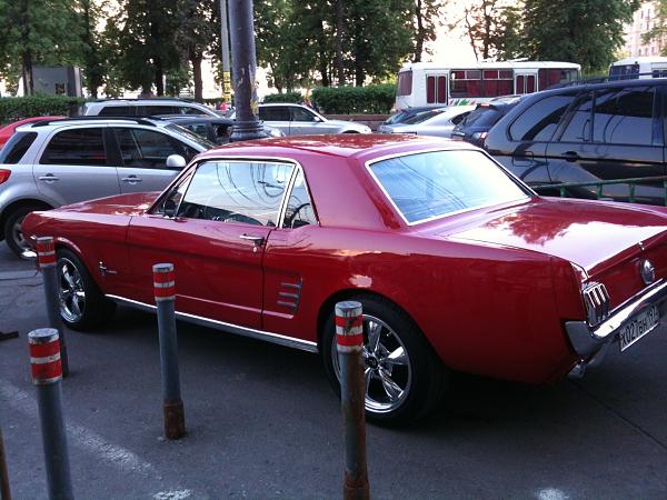 Mustang in Moscow-moscowmustang.jpg