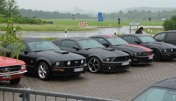 2005-2009 Ford Mustang S-197 Gen 1 Photo Gallery Lets see your latest pics!!!-img_4.jpg