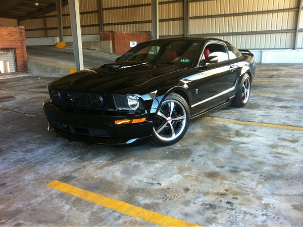 2005-2009 Ford Mustang S-197 Gen 1 Photo Gallery Lets see your latest pics!!!-image-104565865.jpg