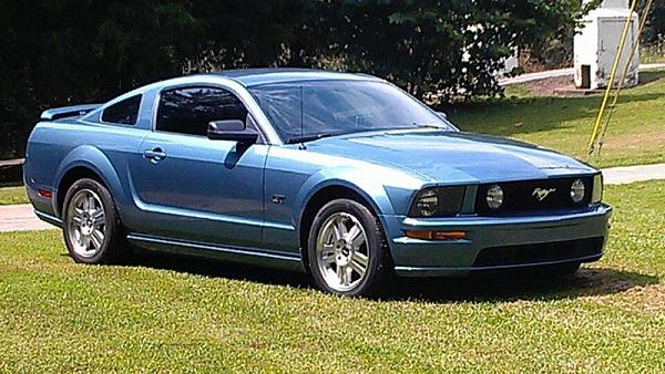 2005-2009 Ford Mustang S-197 Gen 1 Photo Gallery Lets see your latest pics!!!-image-1687095198.jpg