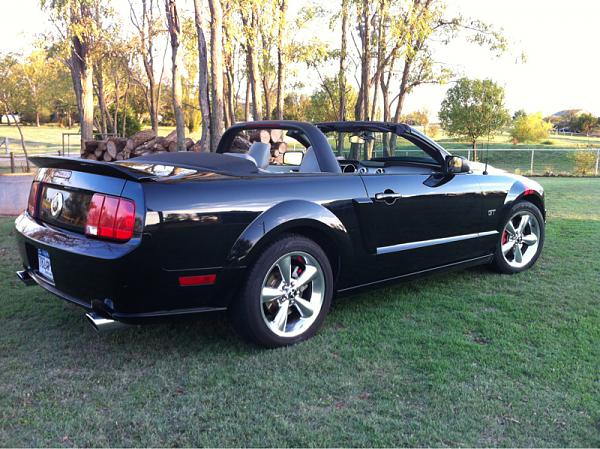 2005-2009 Ford Mustang S-197 Gen 1 Photo Gallery Lets see your latest pics!!!-image-1636244725.jpg