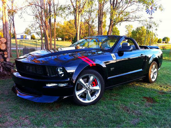 2005-2009 Ford Mustang S-197 Gen 1 Photo Gallery Lets see your latest pics!!!-image-1702181308.jpg