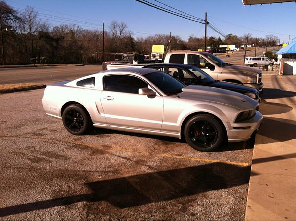 2005-2009 Ford Mustang S-197 Gen 1 Photo Gallery Lets see your latest pics!!!-image-1506069453.jpg