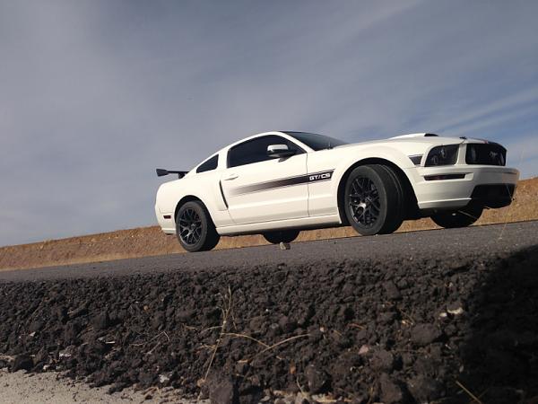 2005-2009 Ford Mustang S-197 Gen 1 Photo Gallery Lets see your latest pics!!!-image-1514644866.jpg