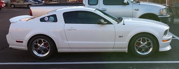 2005-2009 Ford Mustang S-197 Gen 1 Photo Gallery Lets see your latest pics!!!-angel-drs-2-small.jpg
