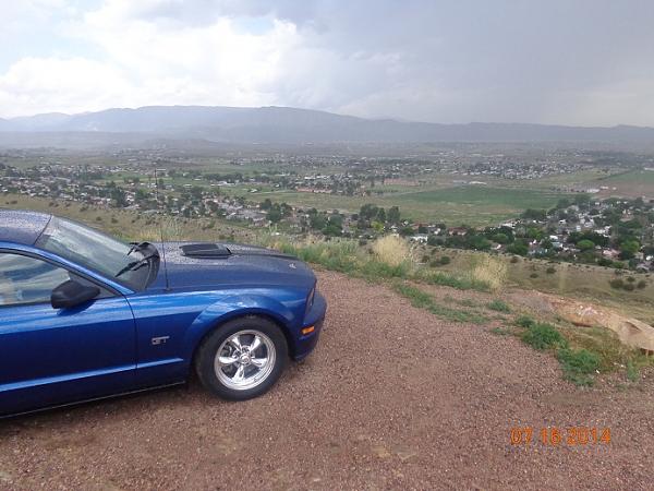 anyone using airlift 1000  spring boosters?-0skyline1.jpg