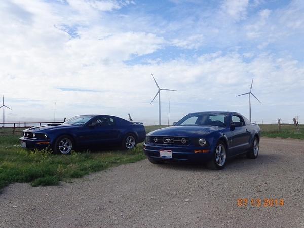 anyone using airlift 1000  spring boosters?-windfarm2-dsc01133-s.jpg