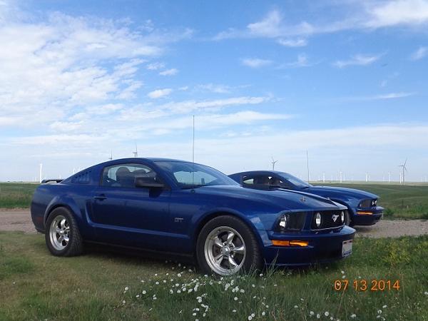 anyone using airlift 1000  spring boosters?-windfarm1-dsc01132-s.jpg