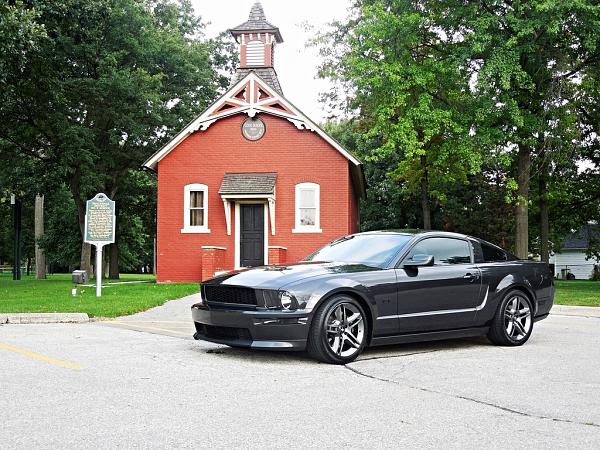 2005-2009 Ford Mustang S-197 Gen 1 Photo Gallery Lets see your latest pics!!!-f24c7e12-159b-490f-b0d6-59266a764b78.jpg