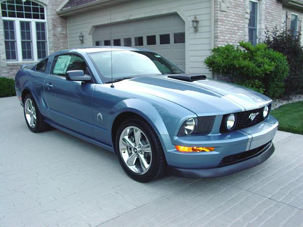 69 and 70 Style S-197s GEN 1 PHOTO GALLERY-fang_windviel_blue_009.jpg