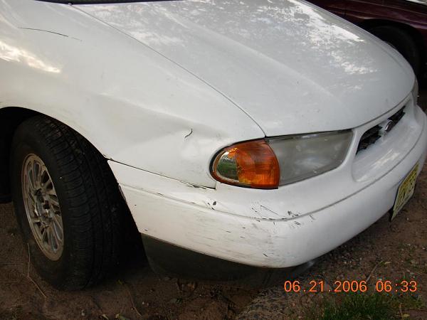 Pics from the body shop (after the side swipe) and the culprits van-frontend.jpg