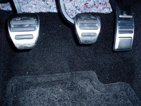 Premier Trim Pic from my '07 Vert!!!!!-low-res13.jpg