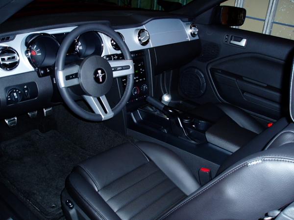 Premier Trim Pic from my '07 Vert!!!!!-p6180274.jpg