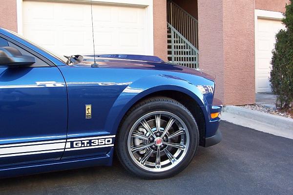 My 2006 Custom Mustang (i.e. Shelby Tribute)-close-up-frnt-qtr.jpg