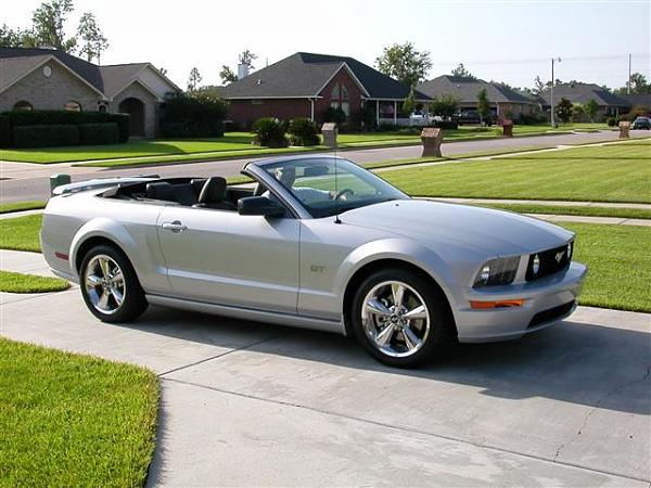 Ordered my 2007 GT Premium Convertible Today!!!-mustang-photos-030-small-.jpg