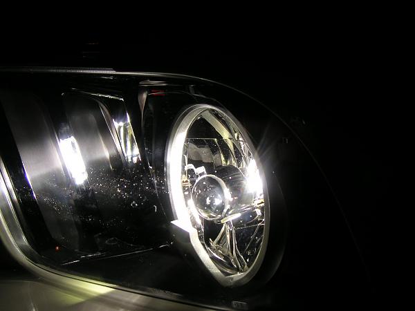 FACTORY HID Lamps for 08!!!!!!!!!!!!!-saleencloseup.jpg