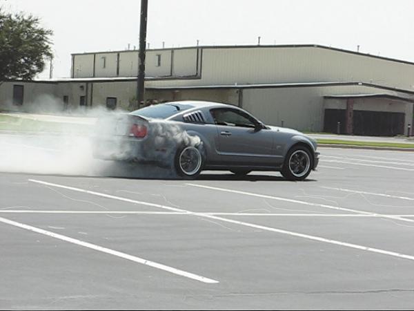 First Car show, New Tag, &amp; Being Juvenile!!!!!-burnout.jpg