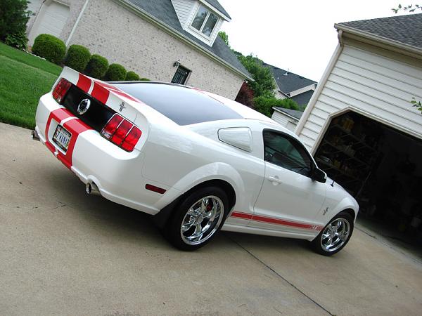 Help Please- need pix of Perf. White &amp; 18's--raz2.jpg