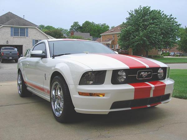 Help Please- need pix of Perf. White &amp; 18's--front.jpg