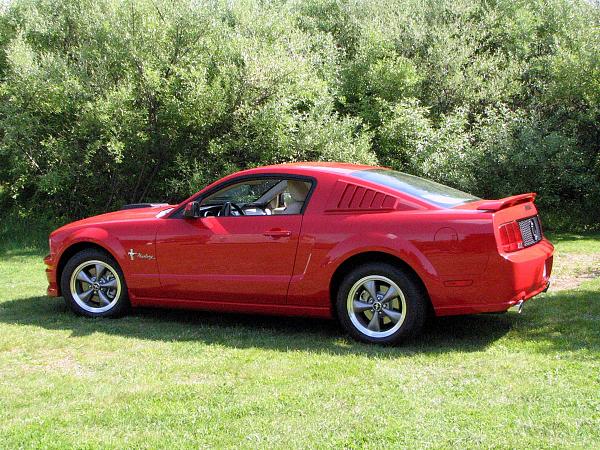 Any pics of Torch Red GT hardtop?-copy-img_2052a.jpg