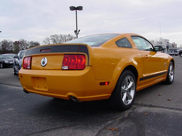 69 and 70 Style S-197s GEN 1 PHOTO GALLERY-07_fang_gt_grabber_orange_008.jpg