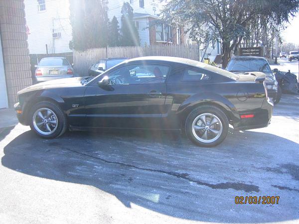 I Love My Mustang!!-stang_shop2.jpg