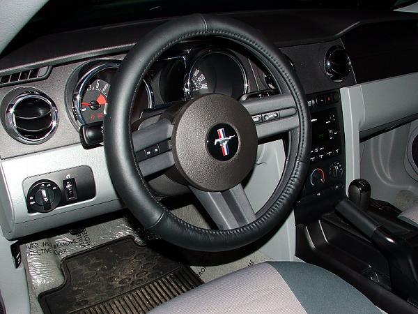Leather Steering wheel cover find-steering_wheel3.jpg