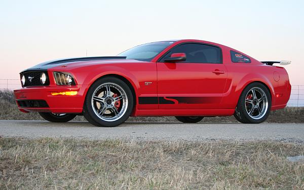 Dropped Mustangs Lets see them-2005-trq-hallett-wheels.jpg