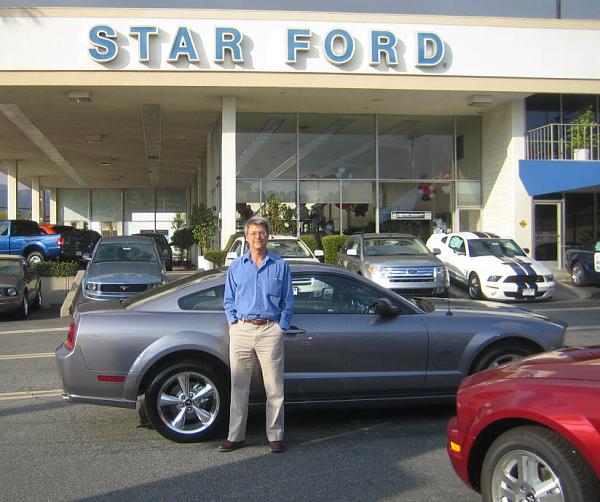 Finaly joining with my own Mustang-star_ford.jpg
