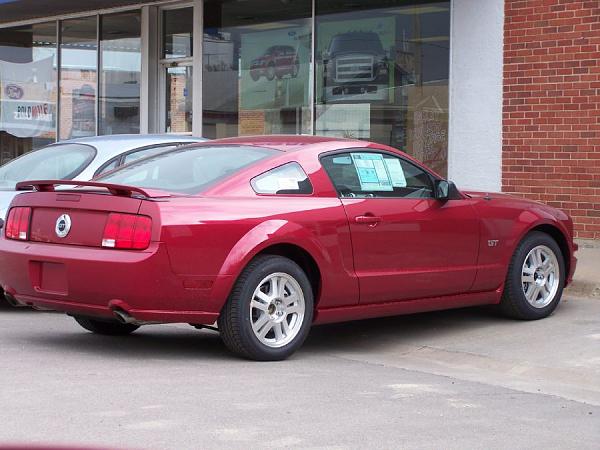 Finally arrived at Dealer!-dealer.jpg