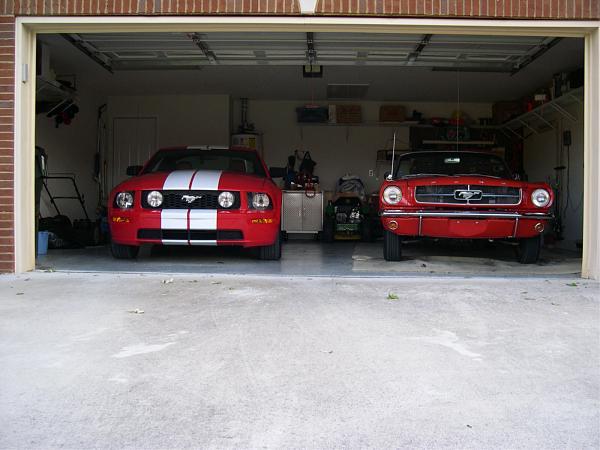 Post **PICS** of Your Mustang in Your Garage-garage-photo.jpg