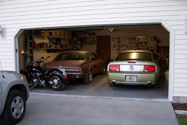 Post **PICS** of Your Mustang in Your Garage-100_3309_forum1200.jpg