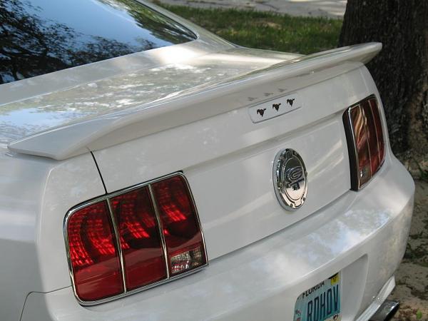 GT500 Style Spoiler-newrearside.jpg