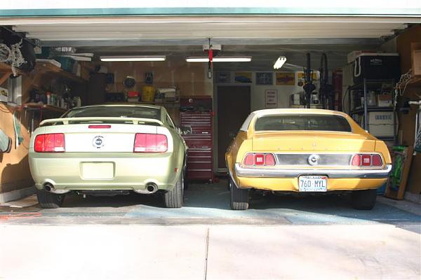 Post **PICS** of Your Mustang in Your Garage-img_0242-medium-.jpg