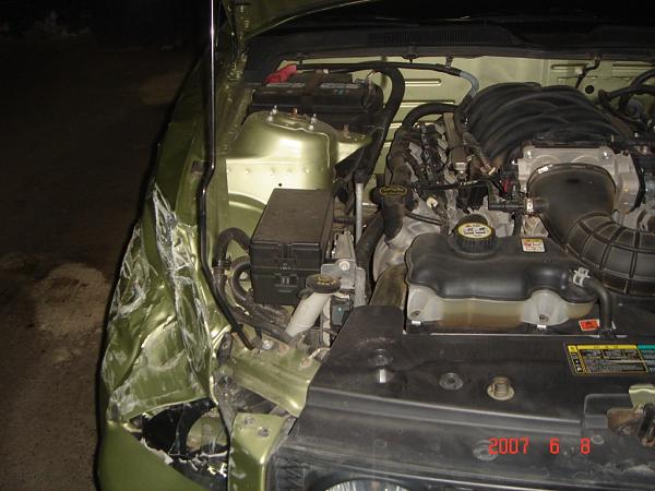 Idiot ran a red a wrecked my baby !!-dsc02505.jpg