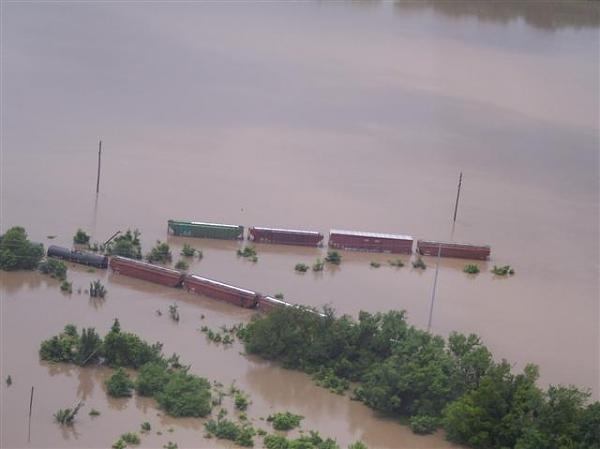 Train carrying my Stang is flooded in!!!-mustang-train-flooded.jpg