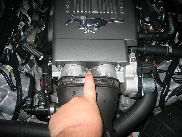 Water collecting on Throttle Body - Is this normal?-water-collecting-1.jpg