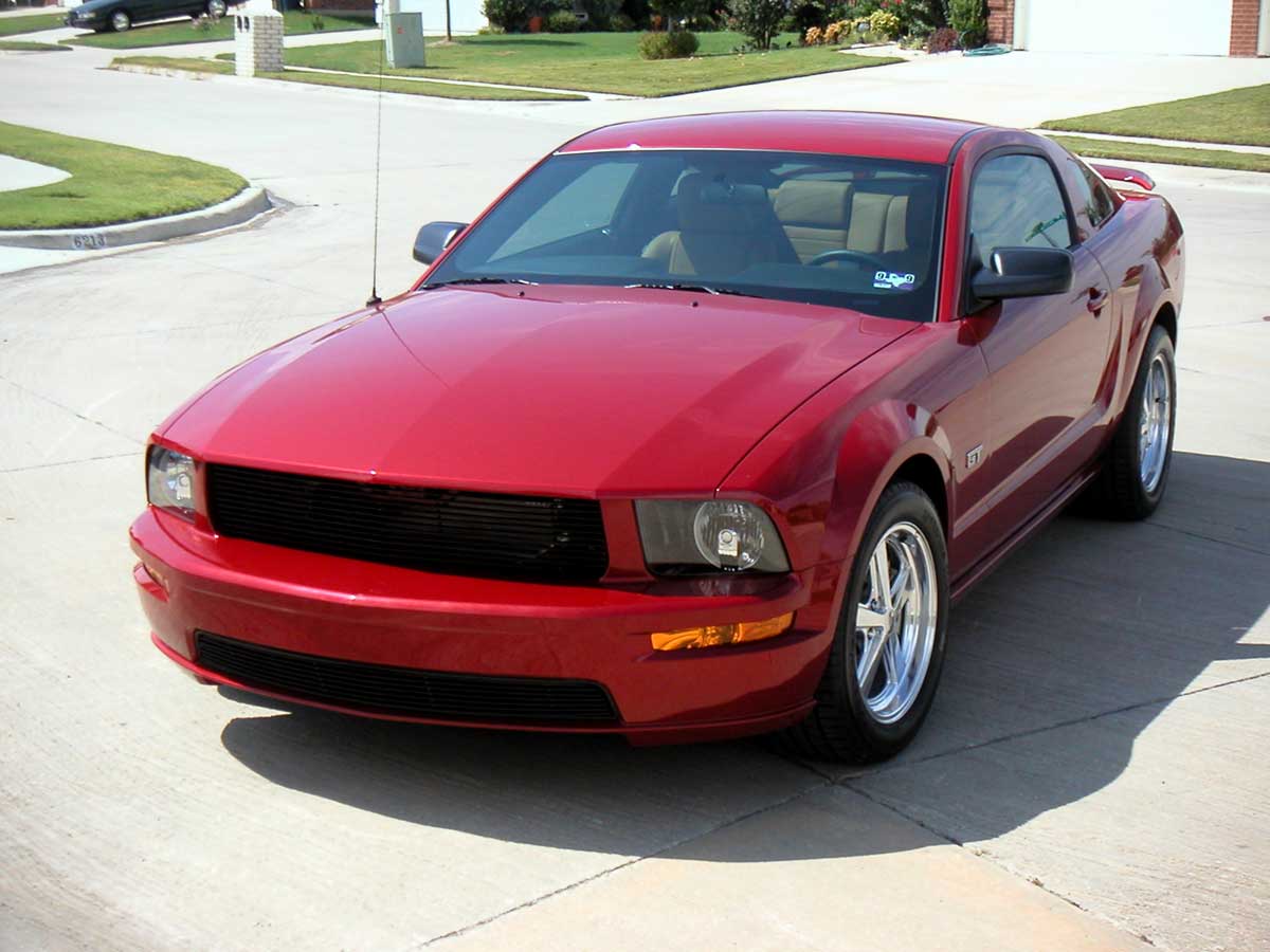 Download Dark Candy Apple Red metallic impressions - The Mustang ...