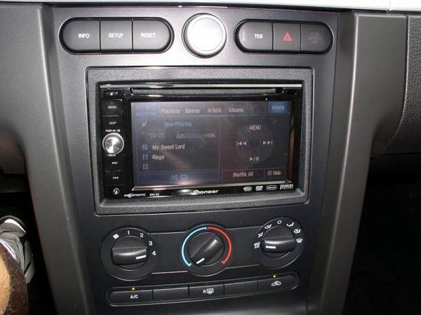 What's the current status of iPod interfaces?-nav1.jpg